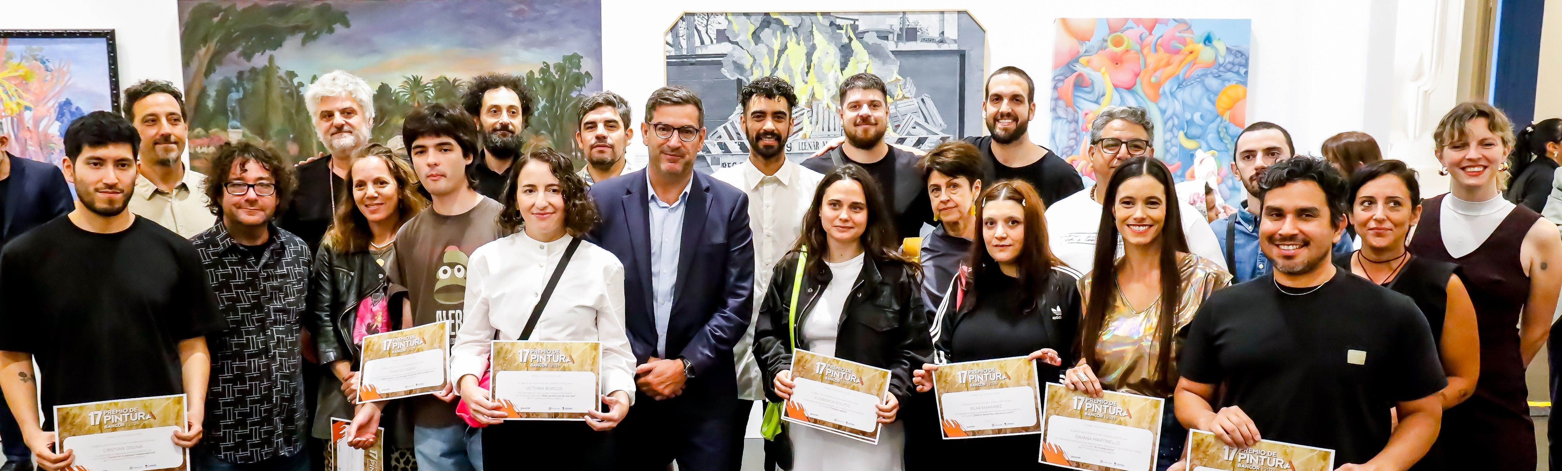 BANCOR inauguró la muestra del 17° Premio de Pintura en su Multiespacio Cultural