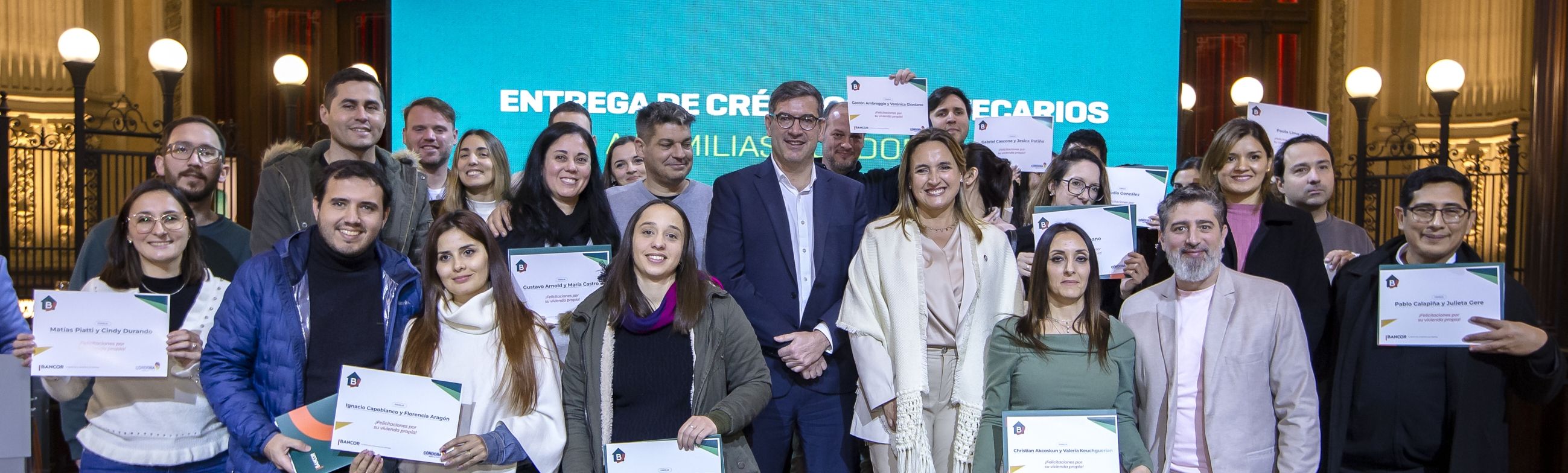 Con la presencia de la vicegobernadora, continúa la entrega de créditos hipotecarios