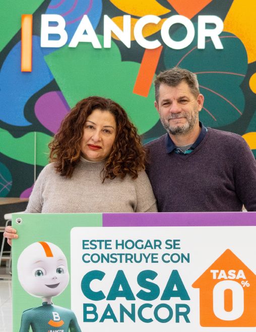 Cecilia y Ariel casa bancor