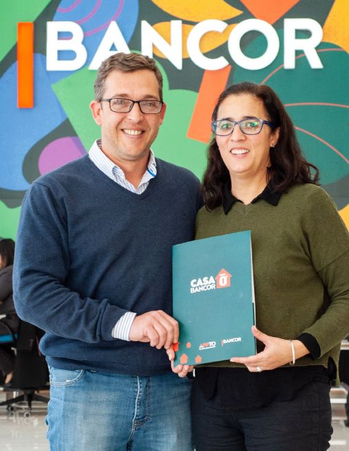 Martin y Lucrecia casa bancor