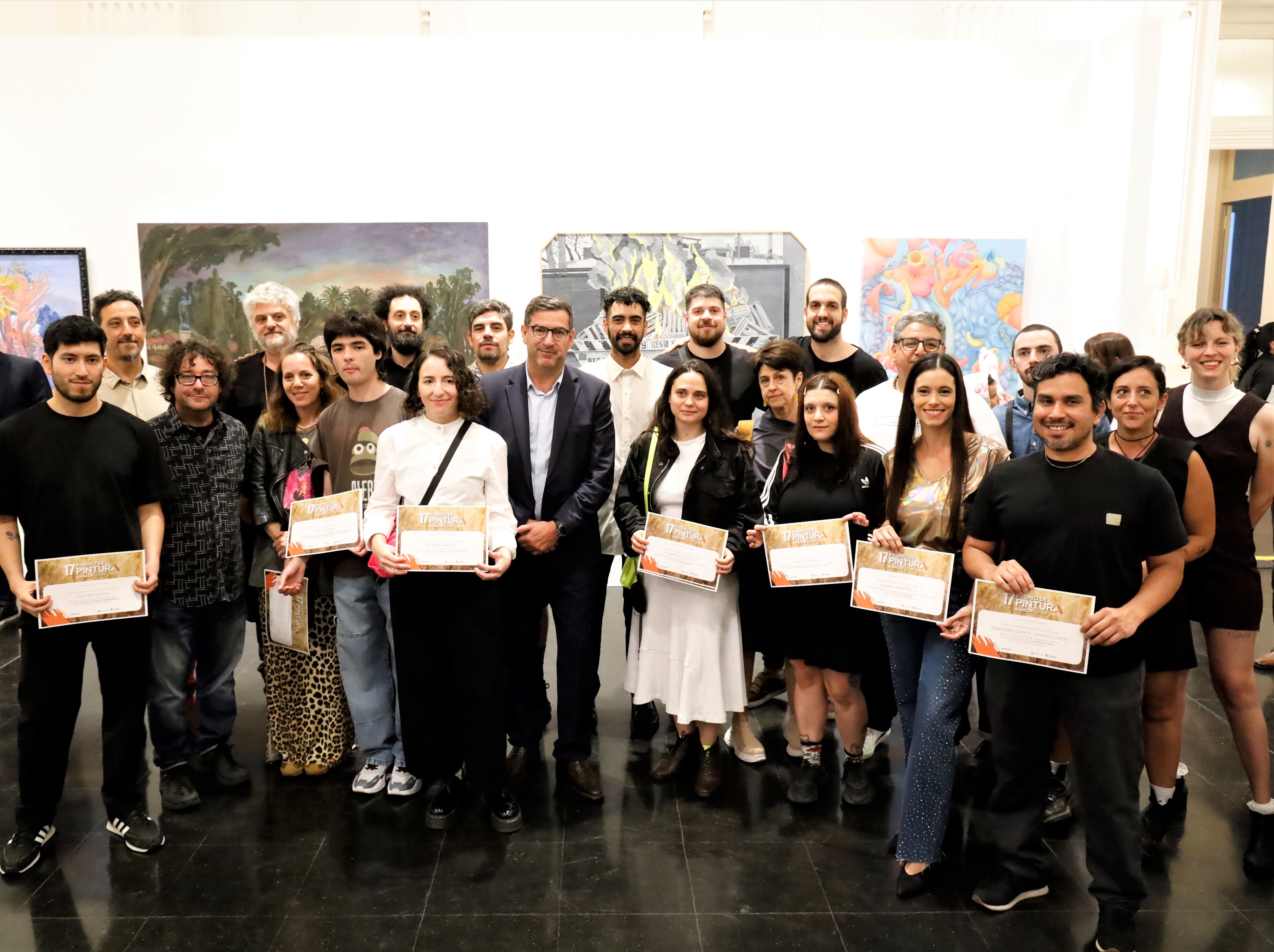 Apertura muestra 17 Premio de Pintura Bancor