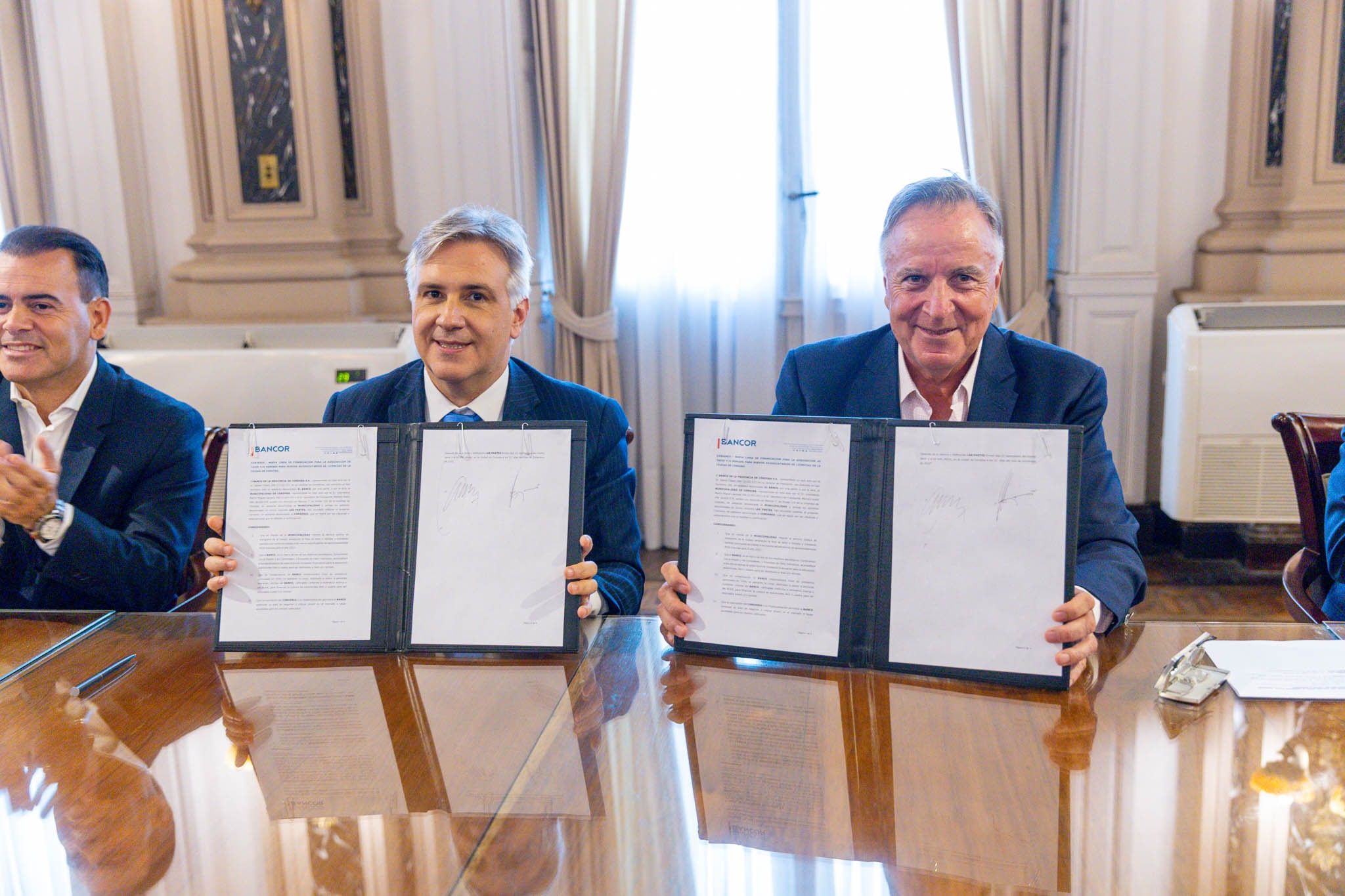 BANCOR financiará a Tasa 0% la compra de autos a titulares de licencias de taxis y remises para 2023