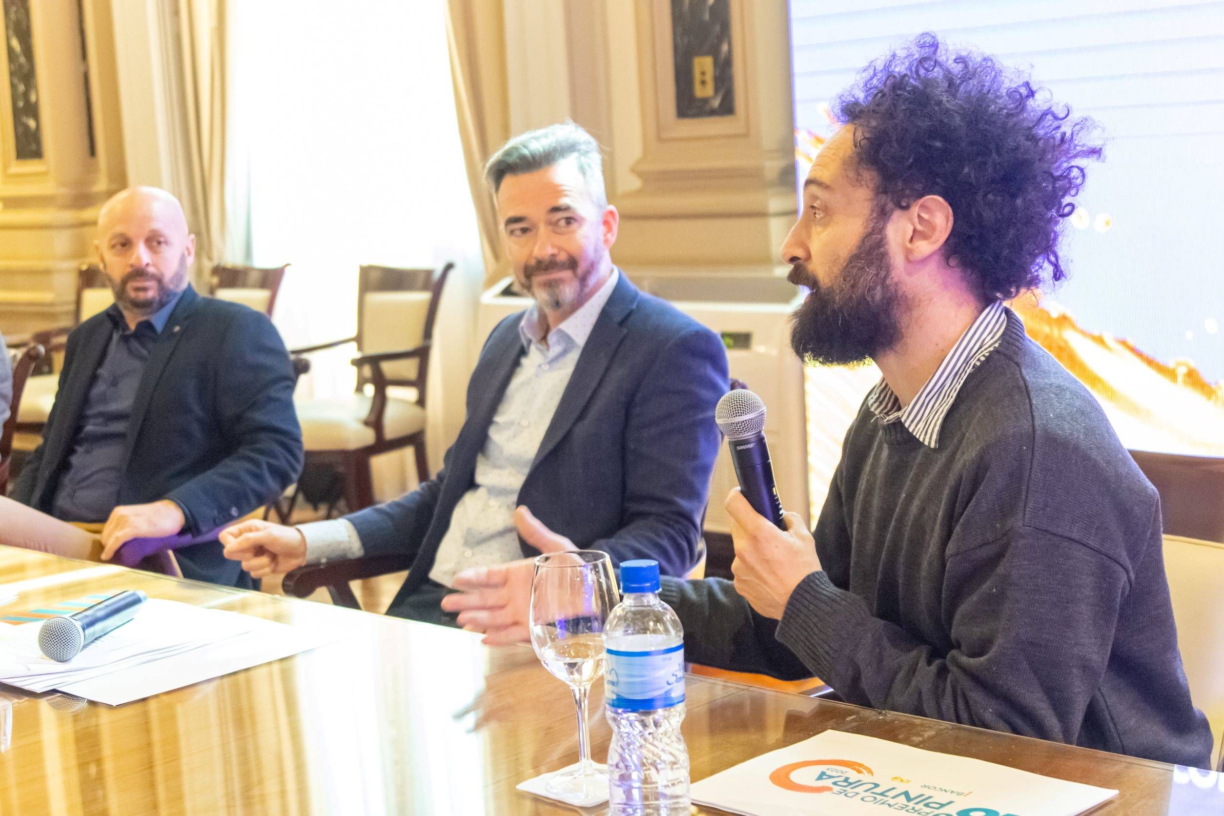 Manuel Coll coordinador Premio de Pintura Bancor 2023