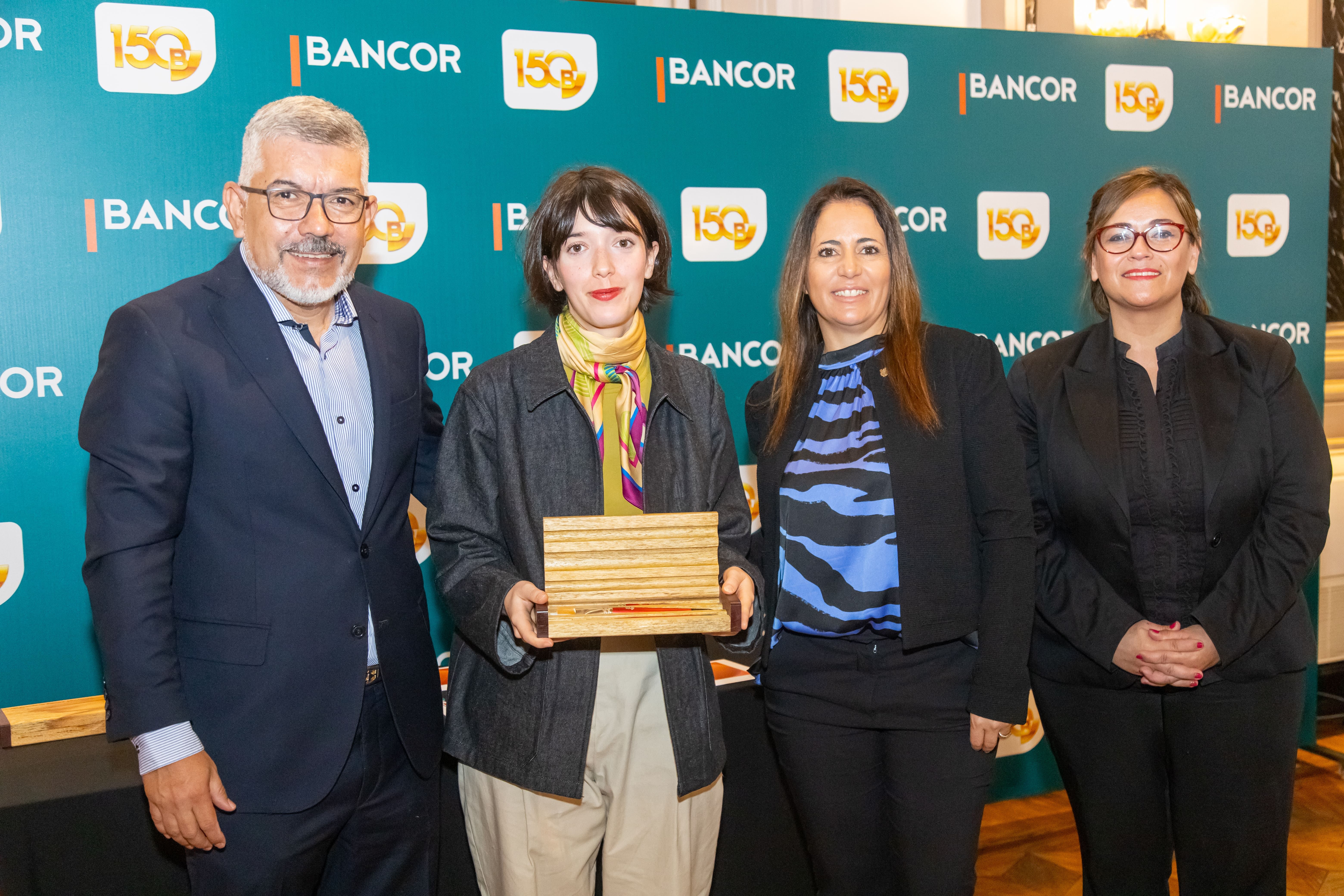 Entrega 16 Premio de Pintura
